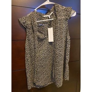 NEW WITH TAGS Vici Sleeveless Blouse